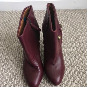 New! Nine West booties